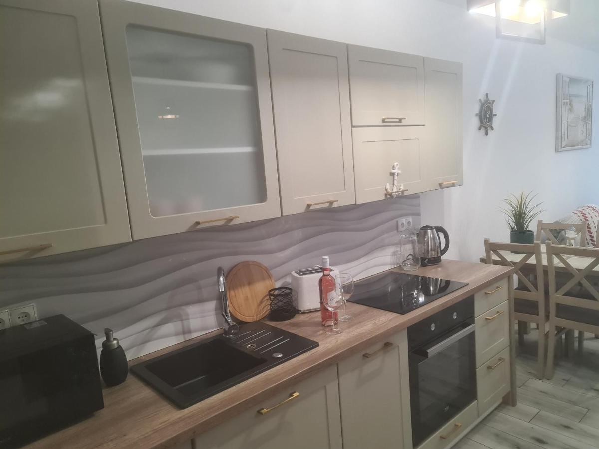 Lebskie Zacisze - Apartamenty Lebska Ostoja- Piaskowa Zarnowska Esterno foto